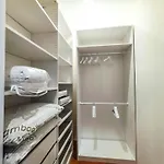 Oasis Of Design And Comfort With Terrace Apartmán *