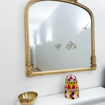 Oasis Of Design And Comfort With Terrace Apartment *
