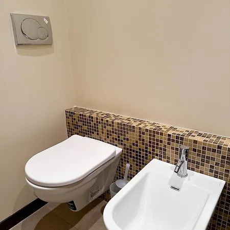 Oasis Of Design And Comfort With Terrace Apartment