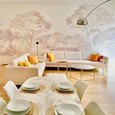 Oasis Of Design And Comfort With Terrace Apartment *