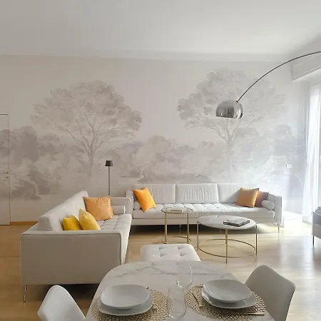 Oasis Of Design And Comfort With Terrace