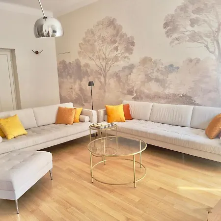 Oasis Of Design And Comfort With Terrace Milan