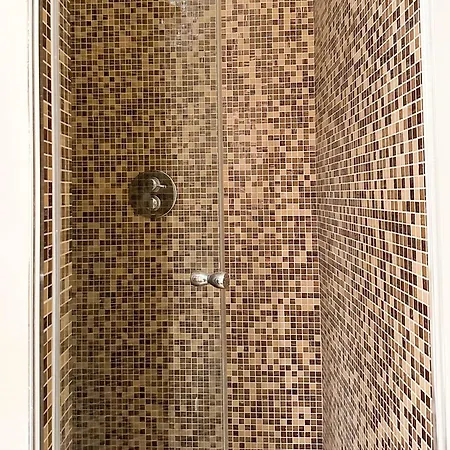 Oasis Of Design And Comfort With Terrace 아파트 *